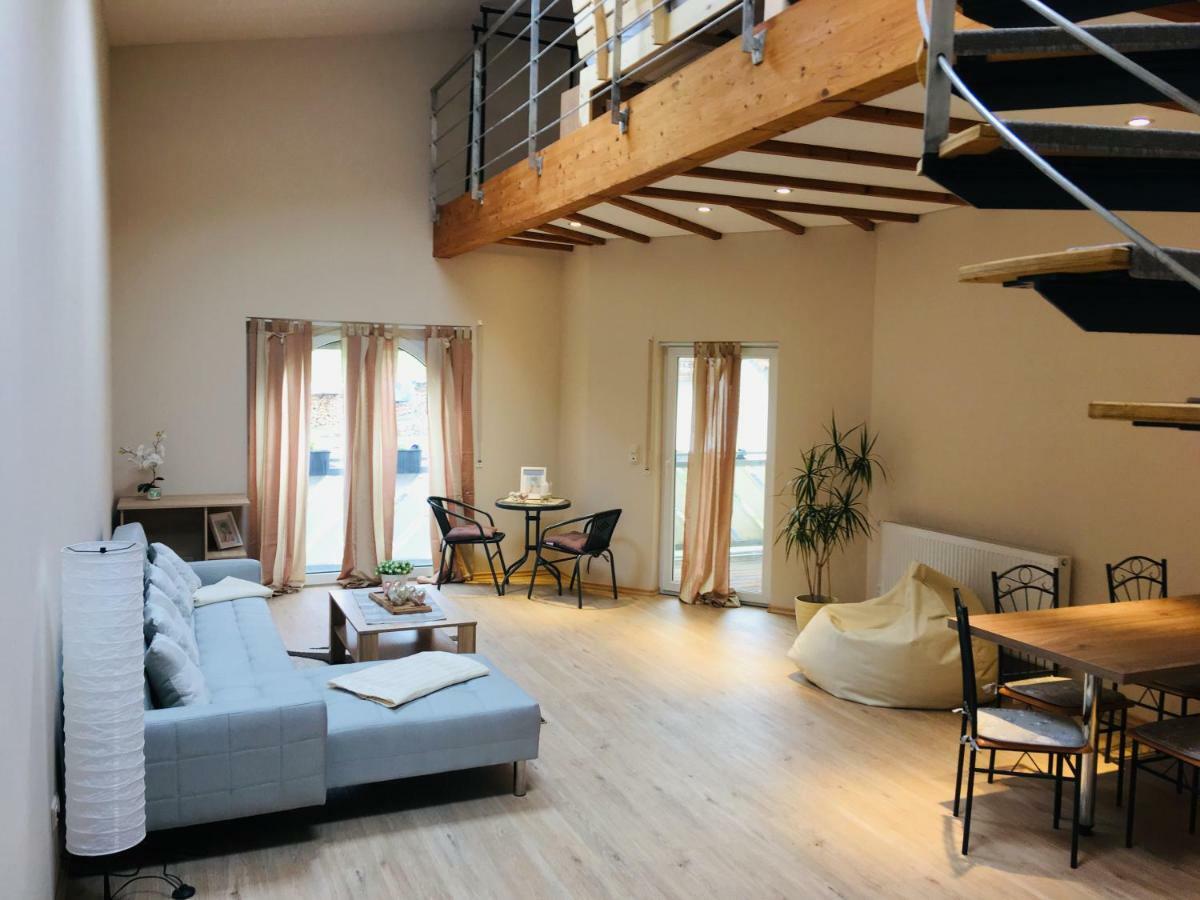 Ferienwohnung Am Nuerburgring/Wintersport Arft Acht Eksteriør bilde