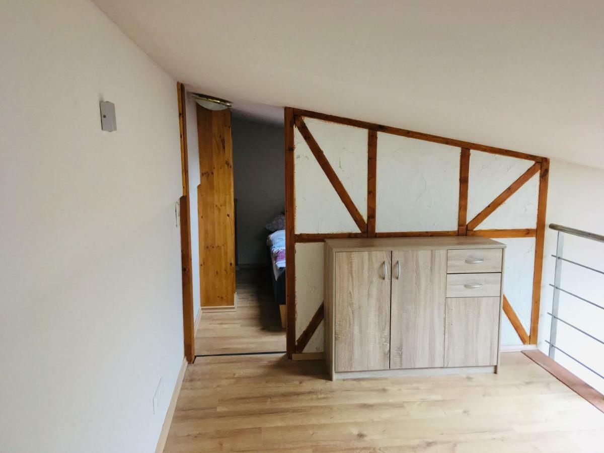 Ferienwohnung Am Nuerburgring/Wintersport Arft Acht Eksteriør bilde